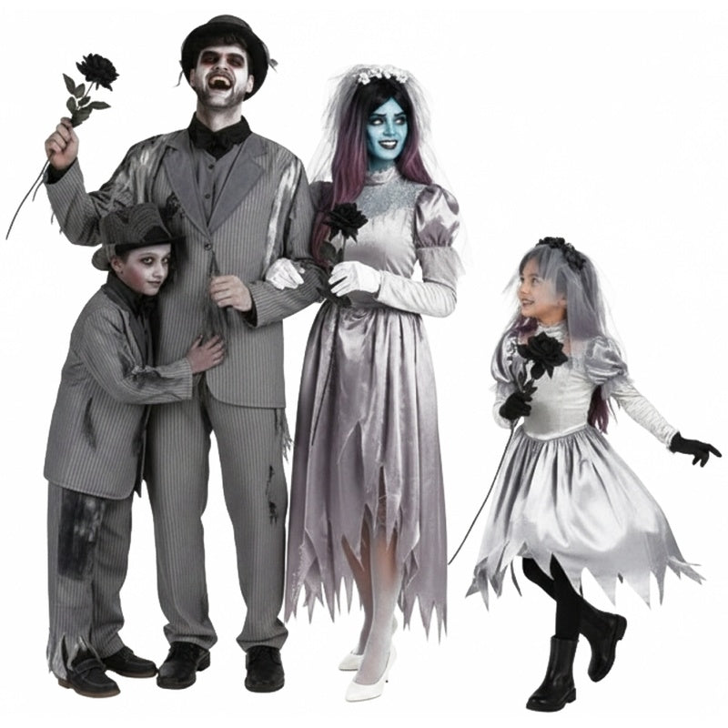 Groupe Famille Fiancés Fantômes