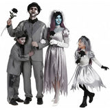 Groupe Famille Fiancés Fantômes