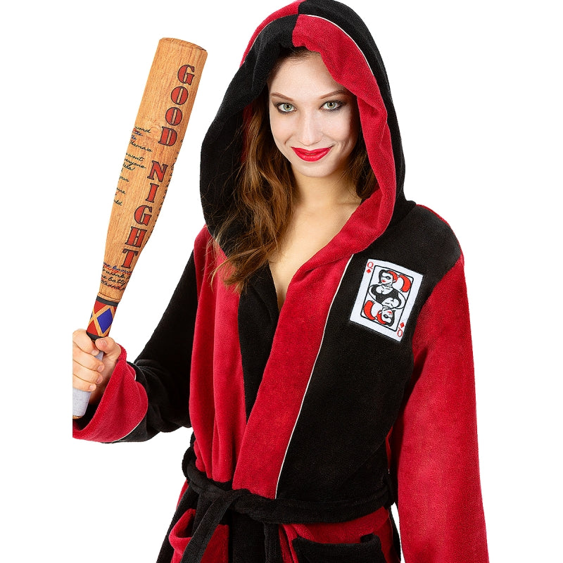 Bata de Harley Quinn para adulto 
 Detalle Bis