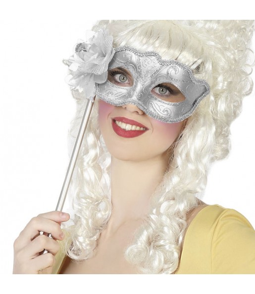 Masque vénitien argenté avec support pour compléter vos costumes