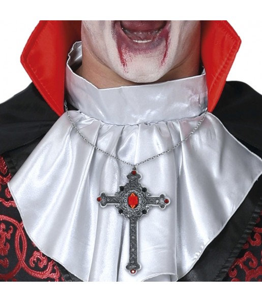 Croix de vampire avec collier en rubis pour compléter vos costumes térrifiants