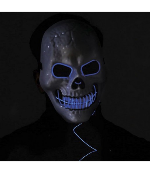 Masque de crâne avec lumière pour compléter vos costumes térrifiants