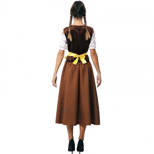 Tenue bavaroise femme 2025
