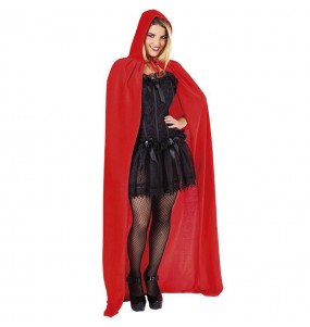 Cape en velours rouge avec capuche noire pour compléter vos costumes térrifiants