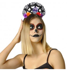 Diadème Catrina avec des fleurs et un crâne pour compléter vos costumes térrifiants
