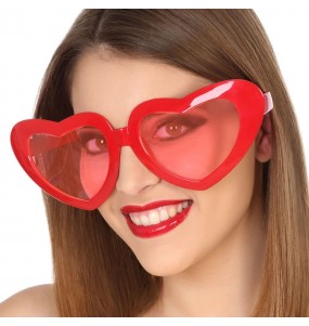 Lunettes rouges à cœurs XXL pour compléter vos costumes