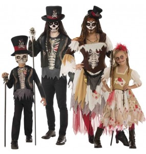 Groupe Famille Poupées Vaudou