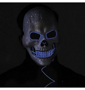 Masque de crâne avec lumière pour compléter vos costumes térrifiants