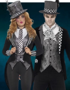 Trouvez des déguisements assortis pour les couples à Halloween. Célébrez ensemble avec des tenues coordonnées qui vous démarqueront lors de la fête d'Halloween.