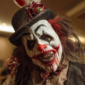 Masques Clowns assassins pour costumes 